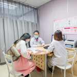 泰国做供卵代怀做供卵试管生男孩